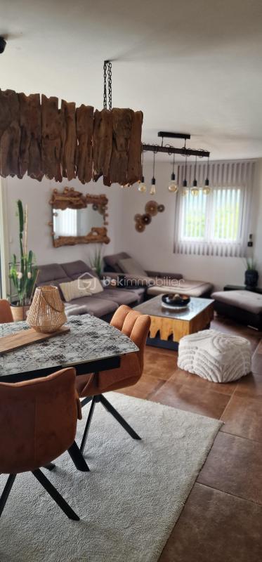 Demeure - 118 m² - 4 pièces