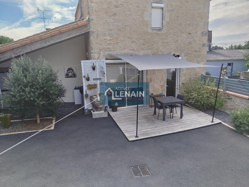 Maison - 94 m² - 8 pièces