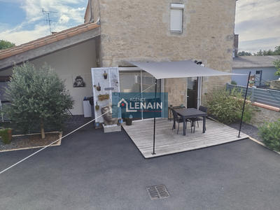 Maison - 94 m² - 8 pièces