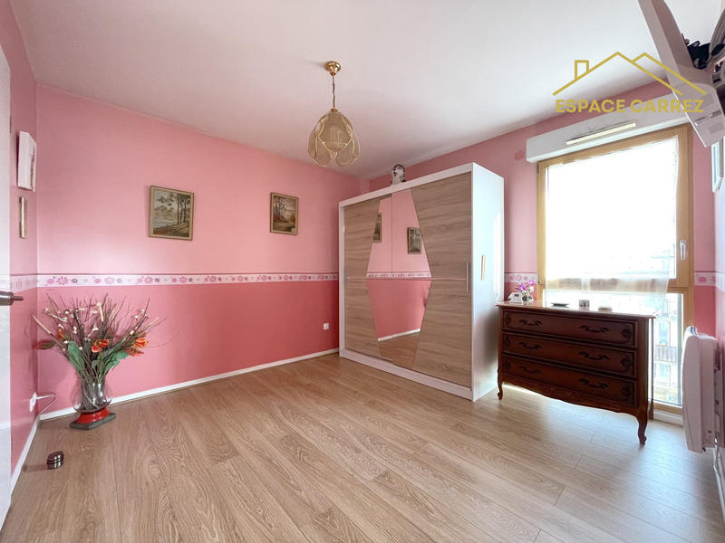 Appartement - 80 m² - 3 pièces