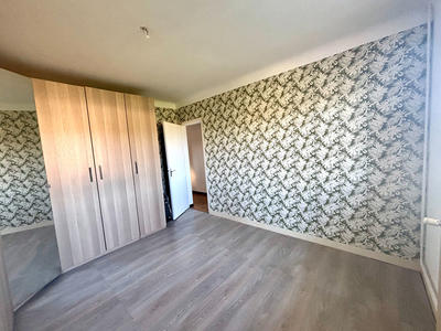 Maison - 103 m² - 4 pièces