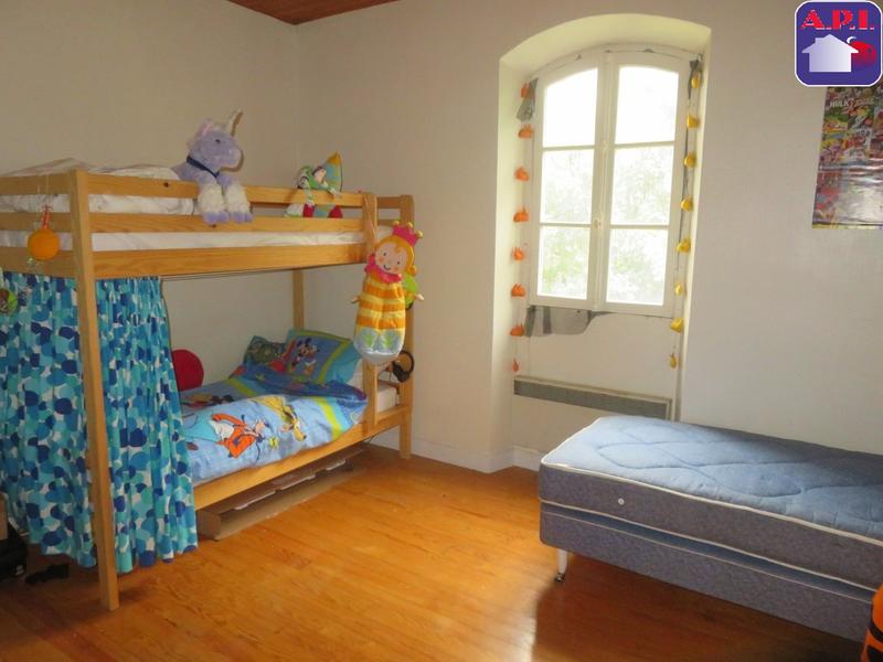 Maison - 77 m² - 5 pièces