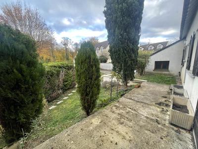 Pavillon - 132 m² - 5 pièces