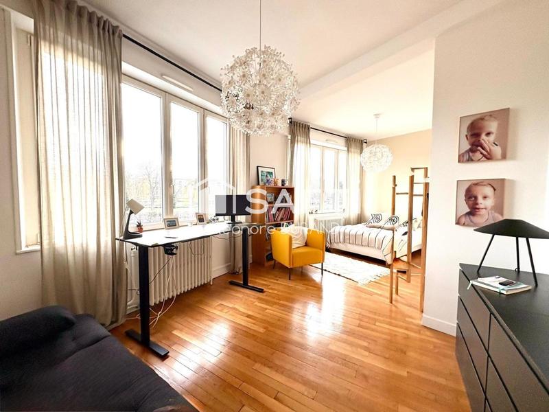 Villa - 190 m² - 8 pièces