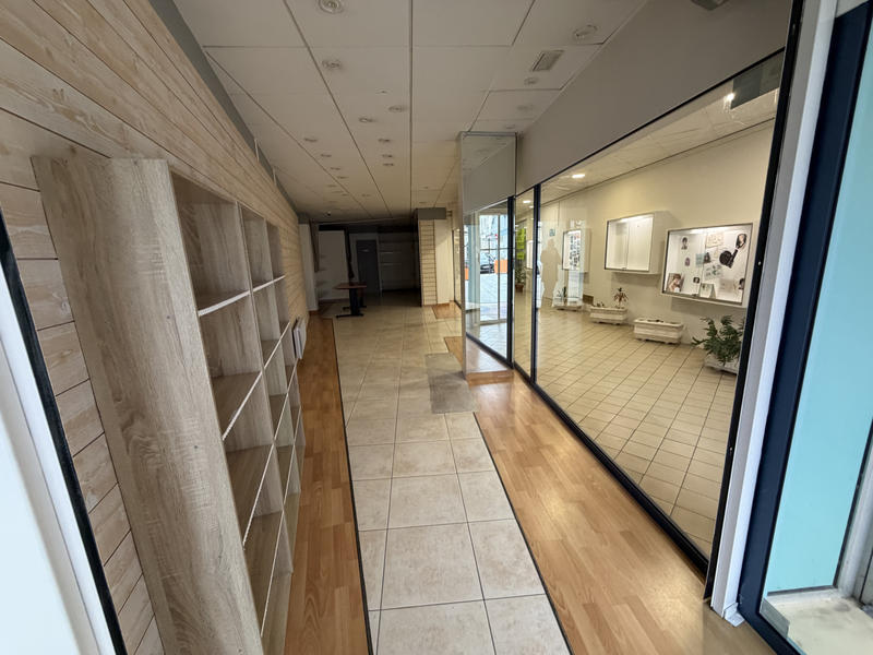 Local commercial - 60 m²