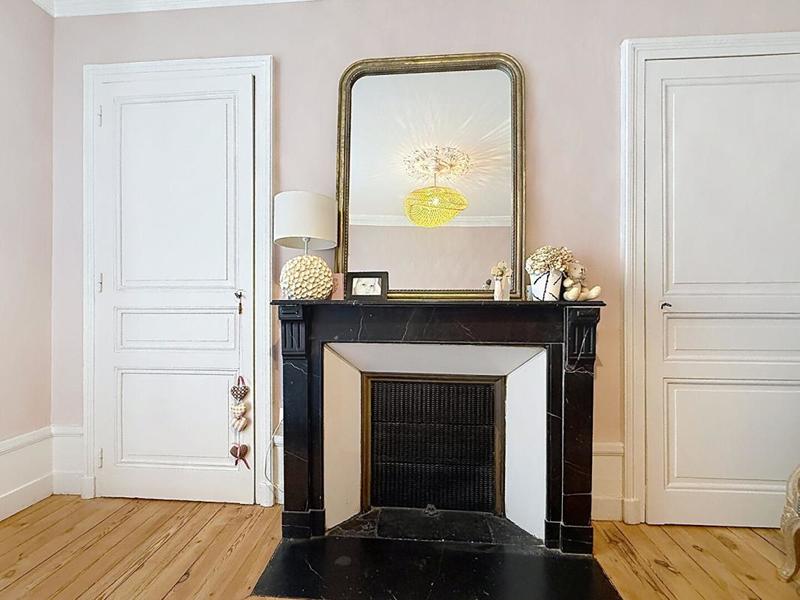 Appartement - 155 m² - 6 pièces