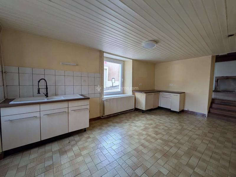 Maison - 102 m² - 6 pièces