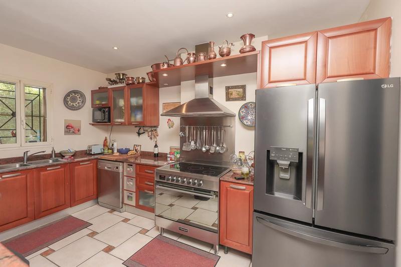 Villa - 137 m² - 5 pièces