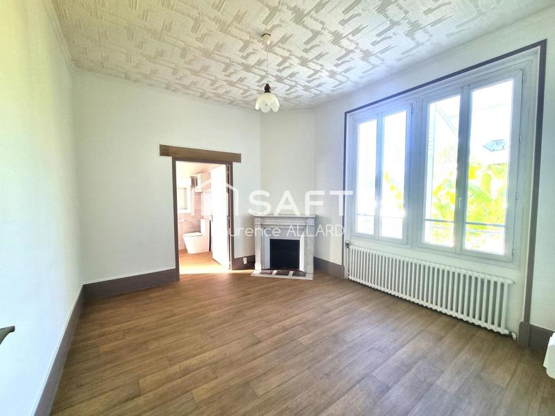 Maison - 137 m² - 7 pièces