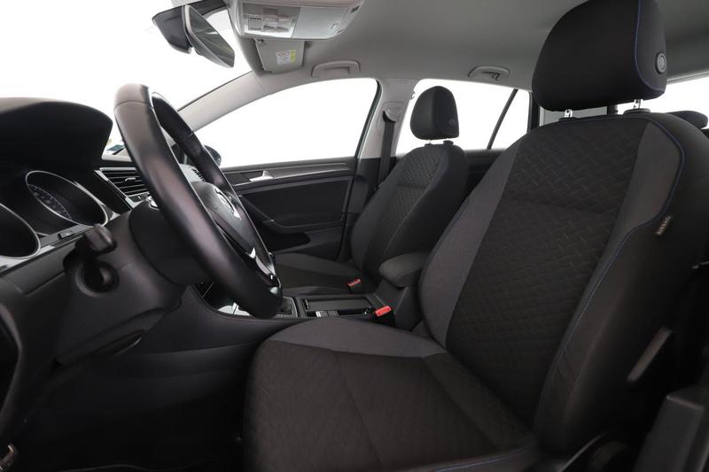 Volkswagen Golf VII 1.6 Tdi BlueMotion Tech Connect 5p 115 ch