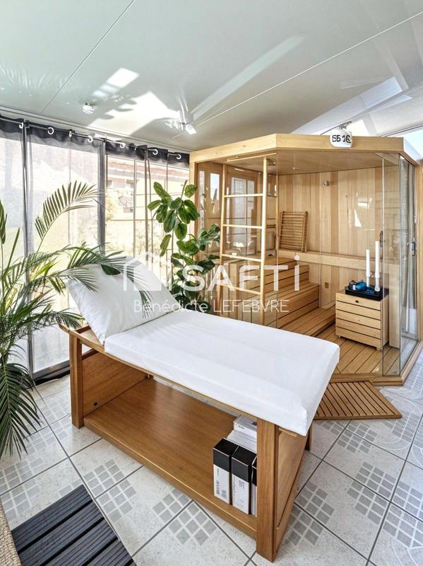 Villa - 165 m² - 6 pièces