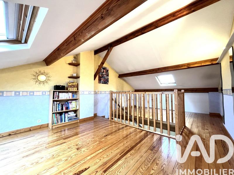 Maison - 140 m² - 5 pièces