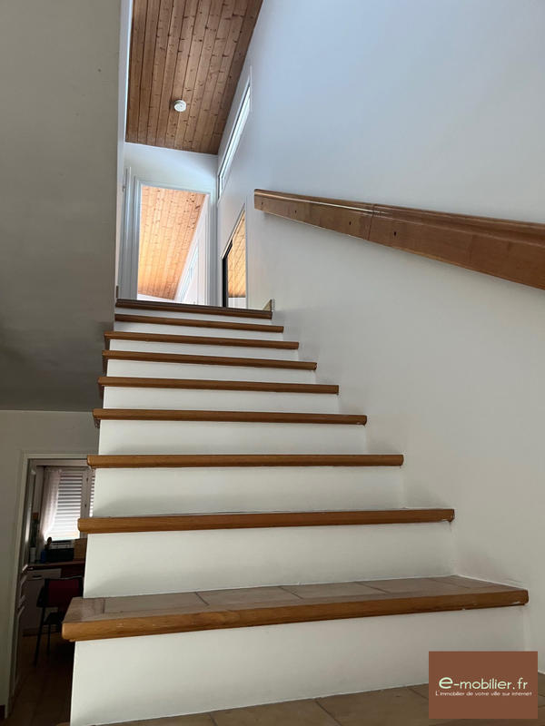 Villa - 195 m² - 7 pièces