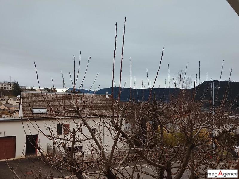 Pavillon - 166 m² - 10 pièces