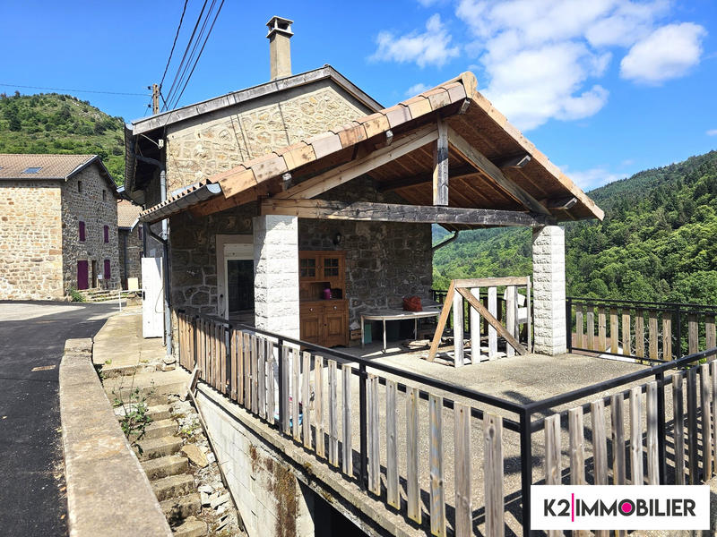 Maison - 80 m² - 6 pièces