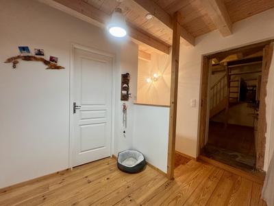 Maison - 99 m² - 6 pièces