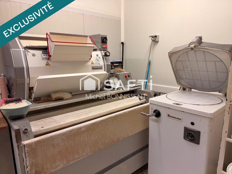 Local commercial - 310 m²