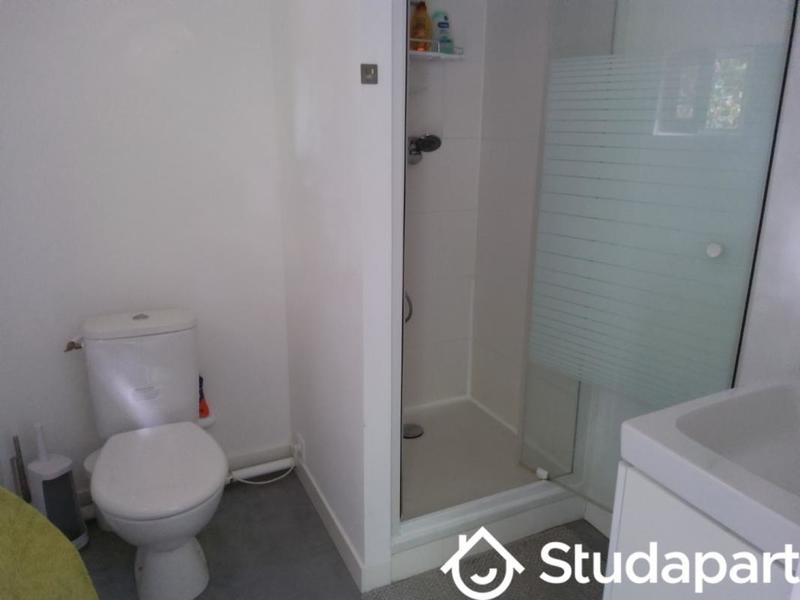 Chambre - 18 m² - 1 pièce