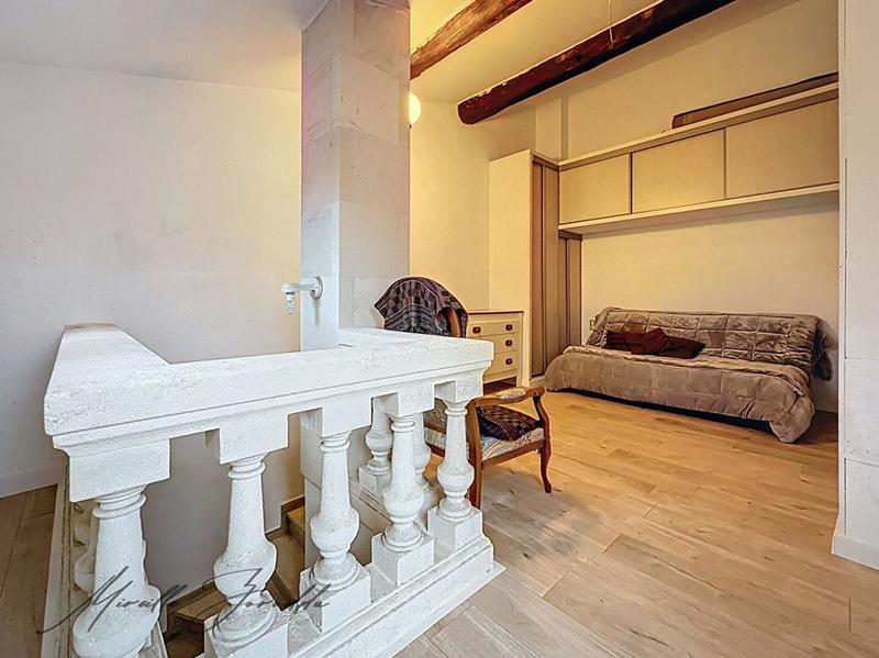 Maison - 169 m² - 6 pièces