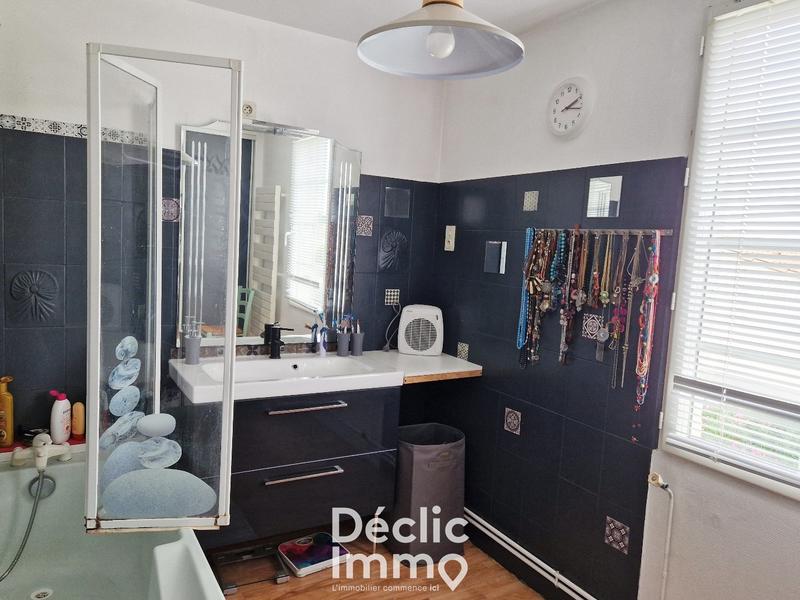 Maison - 94 m² - 4 pièces