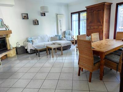 Maison - 156 m² - 7 pièces