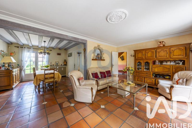 Maison - 195 m² - 8 pièces