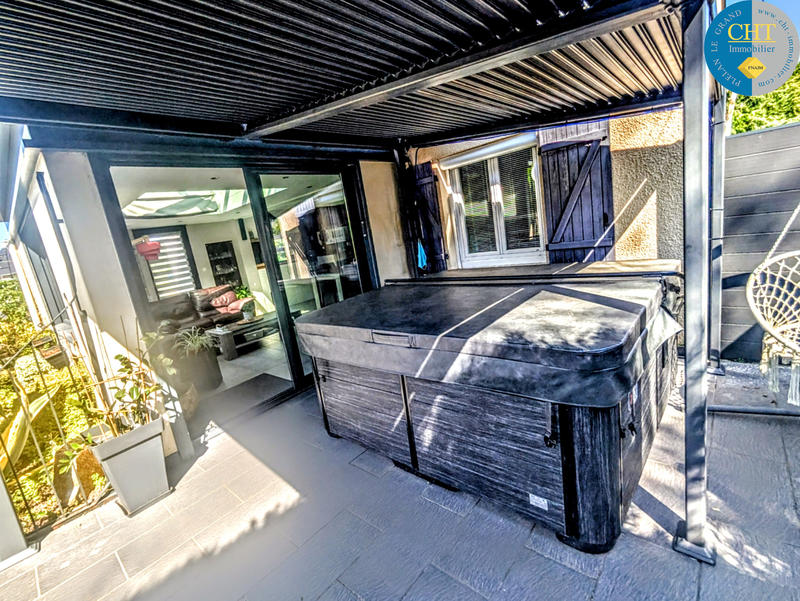 Maison - 118 m² - 6 pièces