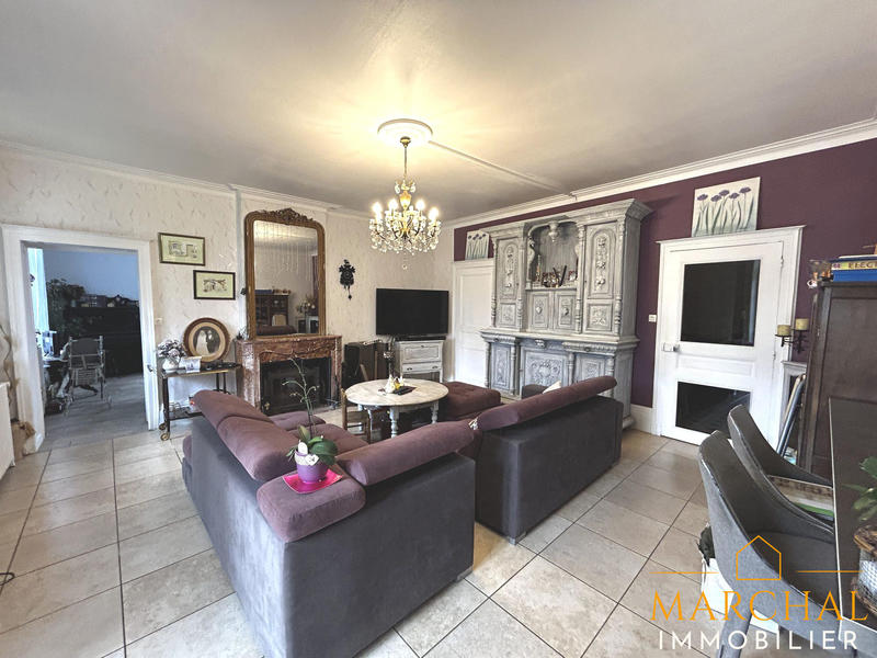 Maison ancienne - 315 m² - 8 pièces