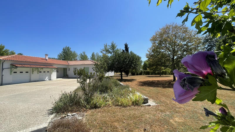 Maison - 150 m² - 8 pièces