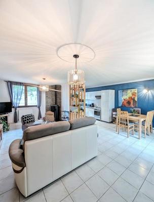 Appartement - 86 m² - 3 pièces