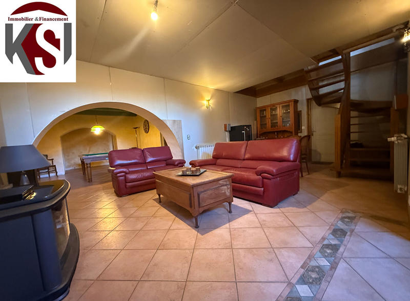 Maison - 97 m² - 3 pièces