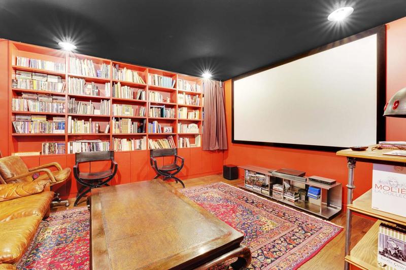 Maison - 201 m² - 7 pièces