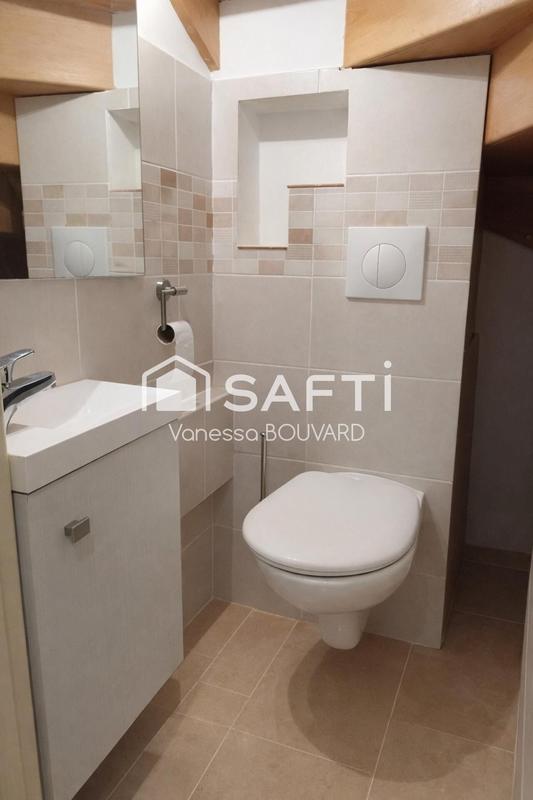 Maison - 226 m² - 7 pièces