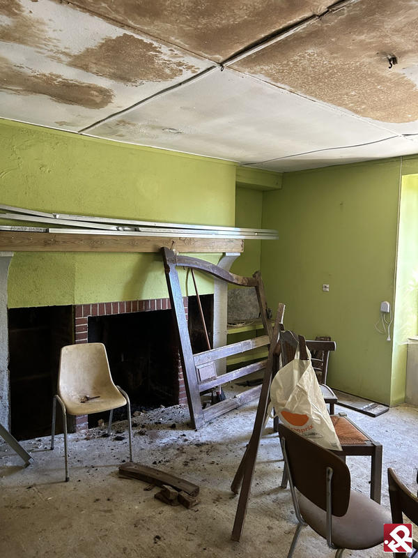 Maison ancienne - 115 m² - 2 pièces