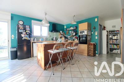 Maison - 140 m² - 6 pièces