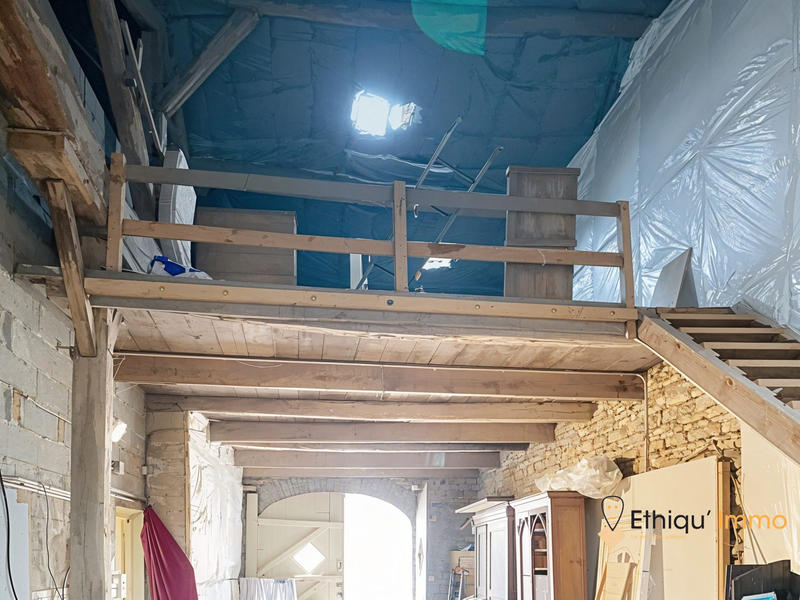 Maison - 101 m² - 3 pièces