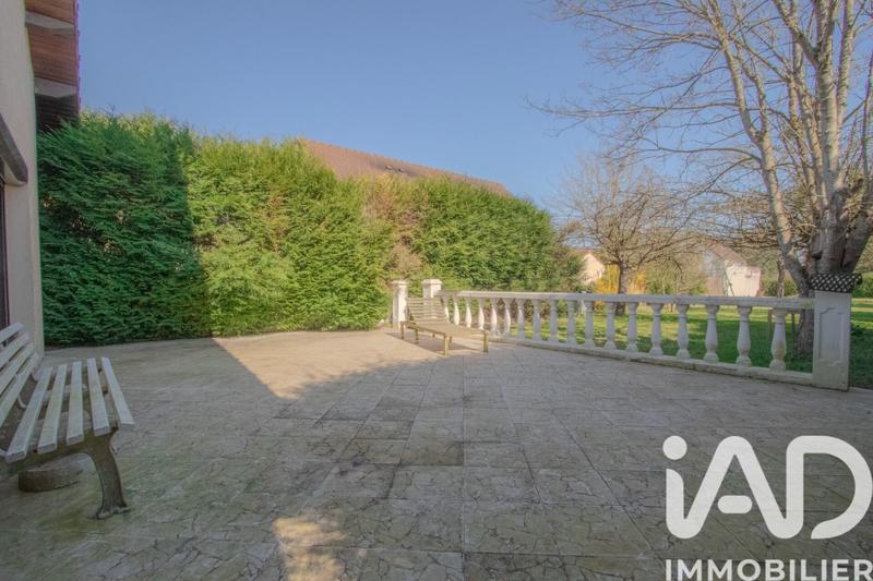 Maison - 152 m² - 8 pièces