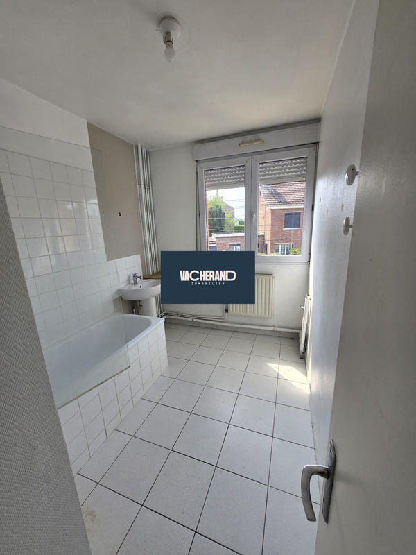 Maison - 86 m² - 4 pièces