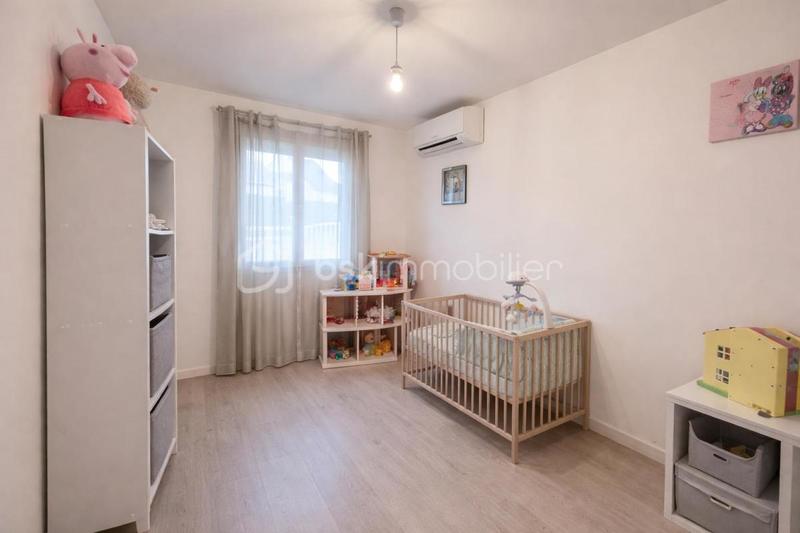 Maison - 85 m² - 5 pièces