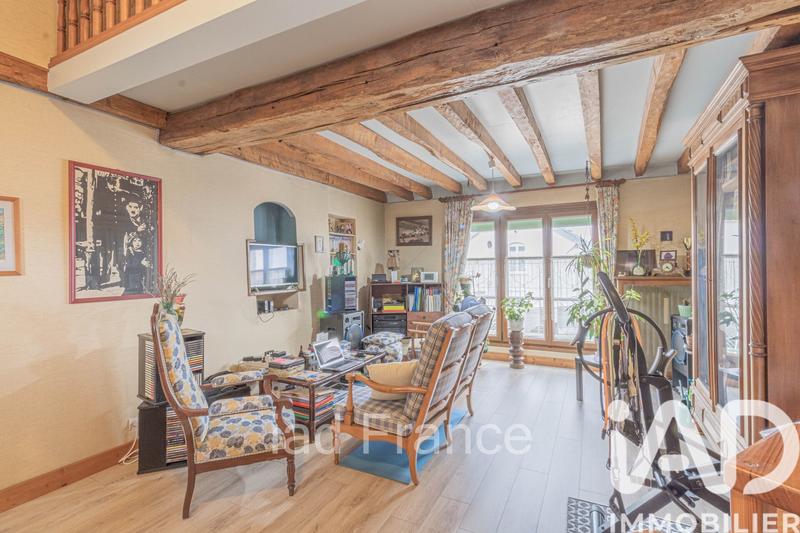 Maison - 330 m² - 12 pièces