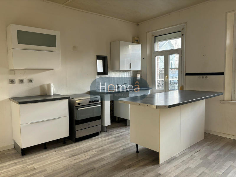 Maison - 90 m² - 3 pièces