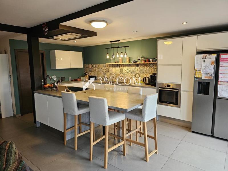 Maison - 170 m² - 5 pièces