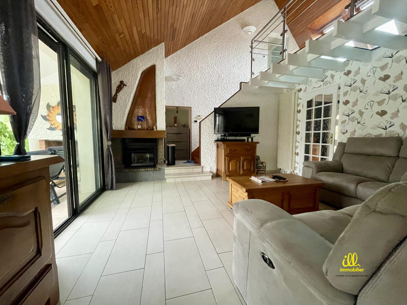 Maison - 156 m² - 7 pièces