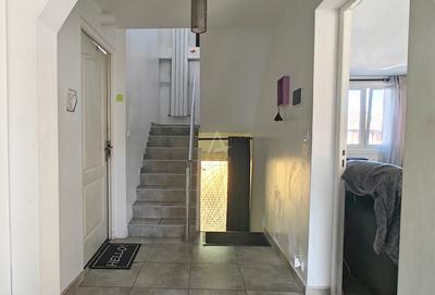 Maison - 192 m² - 5 pièces