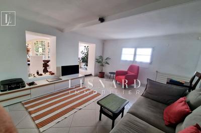 Maison - 135 m² - 4 pièces