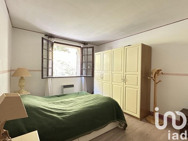 Maison - 180 m² - 7 pièces