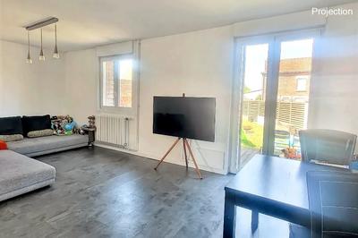 Maison - 91 m² - 4 pièces