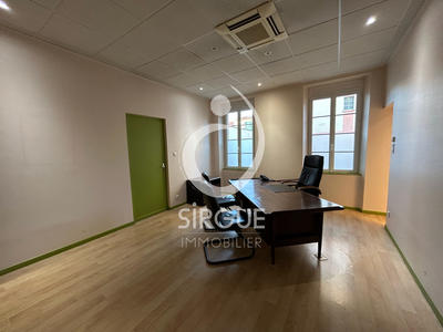 Local commercial - 130 m²