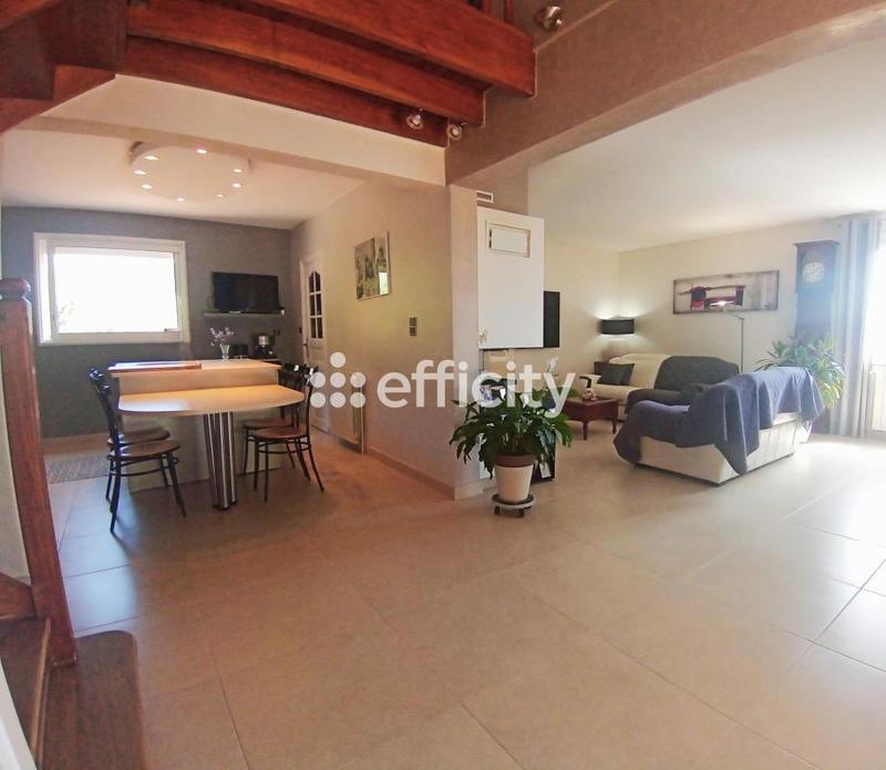 Propriété - 126 m² - 5 pièces