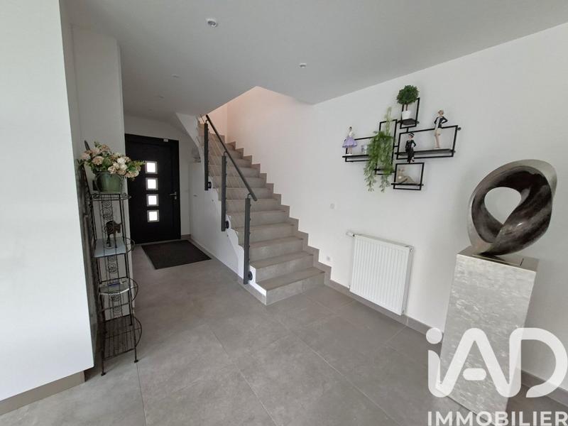 Maison - 105 m² - 5 pièces